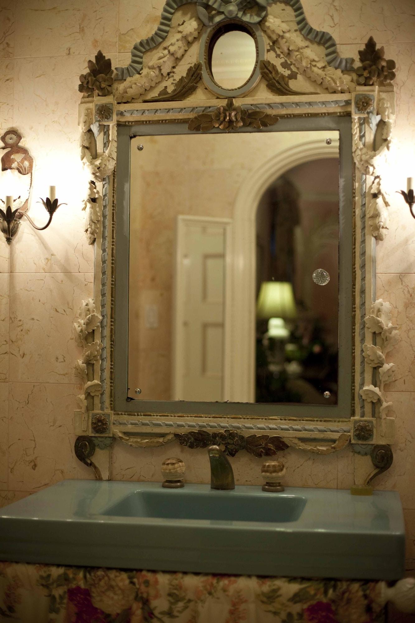 Graycliff Hotel Nassau Extérieur photo